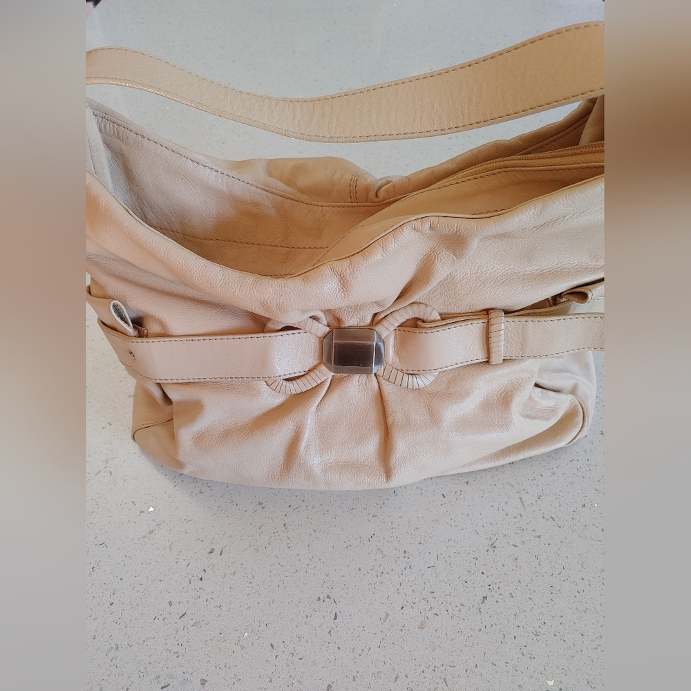Nicoli Cream Leather Hobo Shoulder Purse! 💛